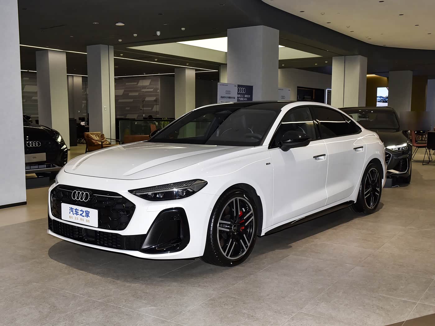 奥迪A5L 2026款 2.0T 运动版 quattro，汽油车，FOB宁波，最小起订量：3-4件（一个40英尺高柜集装箱）（可混合包装），新车