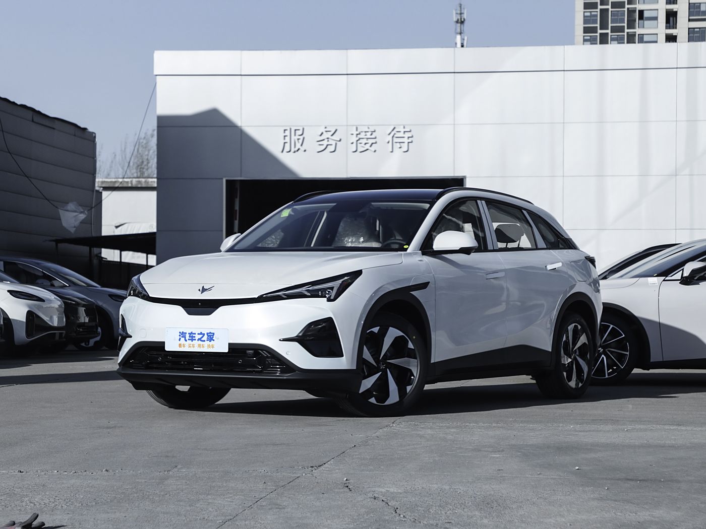 ARCFOX Alpha T5 2025 520 PRO-FOB Ningbo, minimum order quantity: 3-4 pieces (a 40-foot container) (mixed packaging), new car