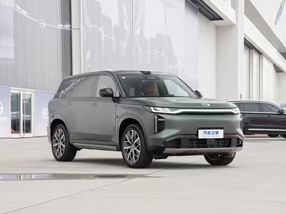 传祺向往S7 2025款 180km Ultra 四驱激光雷达版 FOB宁波，最小起订量：3-4 件（一个40 英尺高柜集装箱）（可混合包装），新车