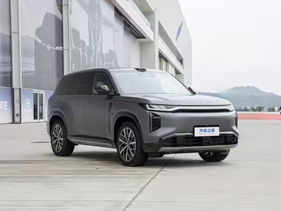 传祺向往S7 2025款 180km Ultra 四驱激光雷达版 FOB宁波，最小起订量：3-4 件（一个40 英尺高柜集装箱）（可混合包装），新车