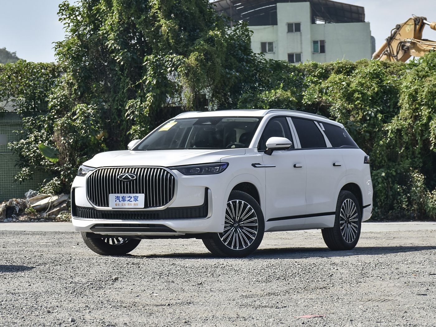 瑞虎9 2025款 2.0T 汽油 双离合两驱舒享版 7座 FOB宁波，最小起订量：3-4 件（一个40 英尺高柜集装箱）（可混合包装），新车