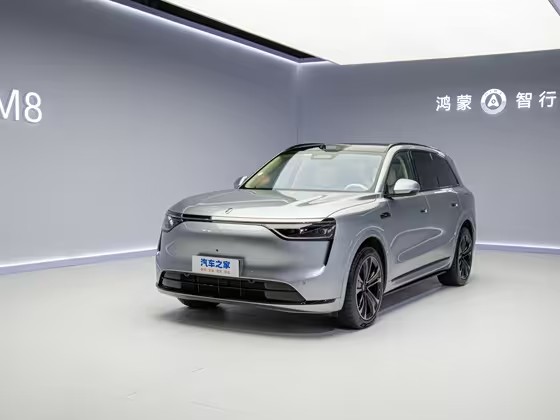 Q Jie M8 2025 extended range Ultra Edition 53.4kWh6 seat edition FOB Ningbo, minimum order quantity: 3-4 pieces (a 40-foot container) (mixed packaging), new car