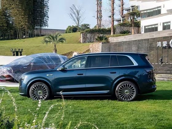 问界M8 2025款 增程 Ultra版 53.4kWh6座版FOB宁波，最小起订量：3-4 件（一个40 英尺高柜集装箱）（可混合包装），新车