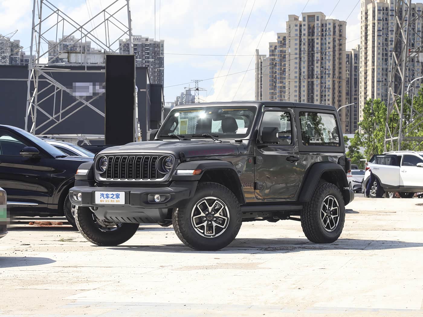 Jeep 牧马人 2024款 2.0T 罗宾汉两门版-FOB宁波，最小起订量：3-4 件（一个40 英尺高柜集装箱）（可混合包装），新车 油车