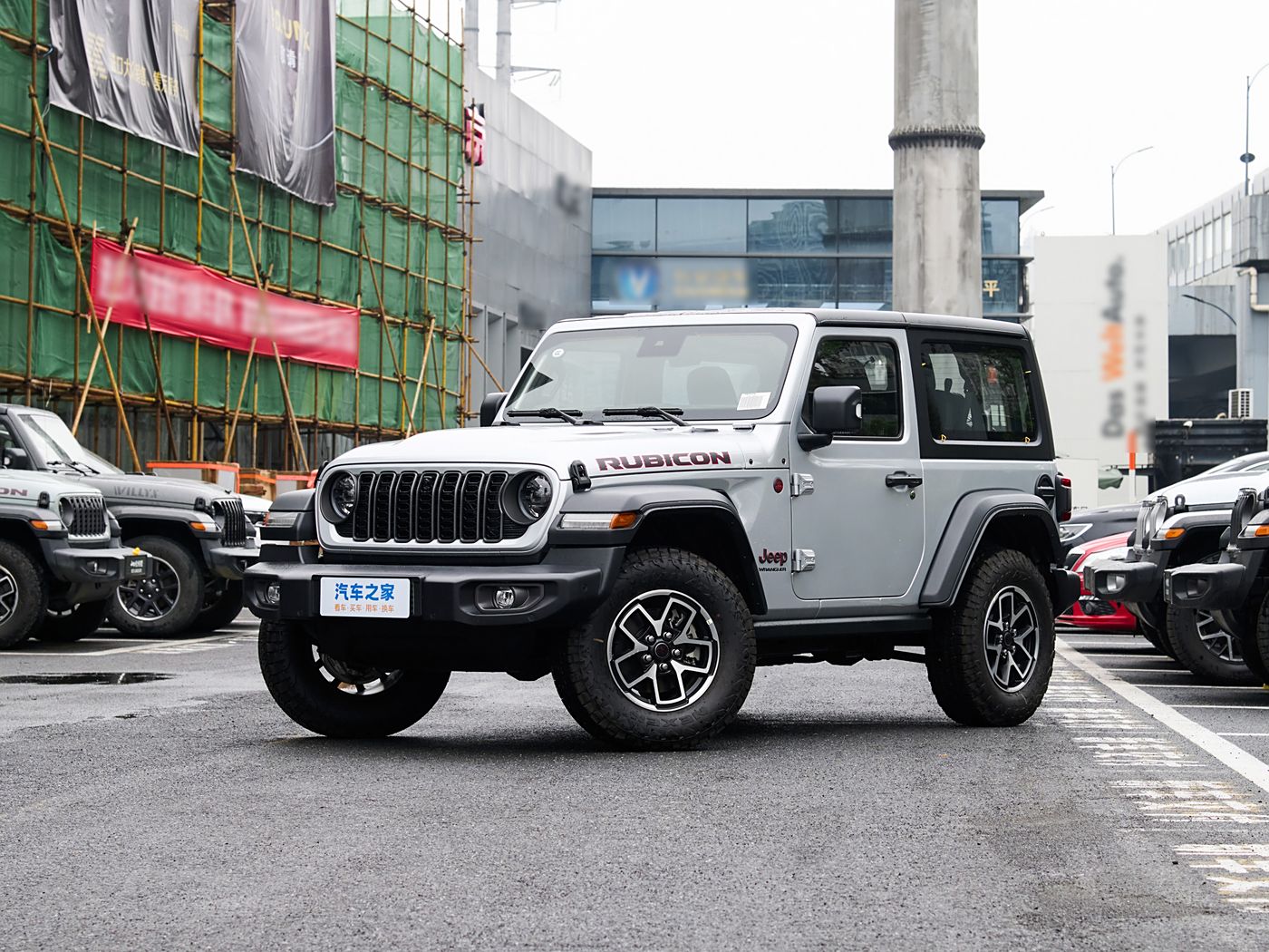 Jeep 牧马人 2024款 2.0T 罗宾汉两门版-FOB宁波，最小起订量：3-4 件（一个40 英尺高柜集装箱）（可混合包装），新车 油车
