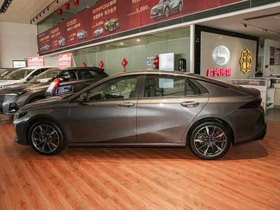 影豹 2024款 270T DCT 影豹S版-FOB宁波，最小起订量：3-4 件（一个40 英尺高柜集装箱）（可混合包装），新车