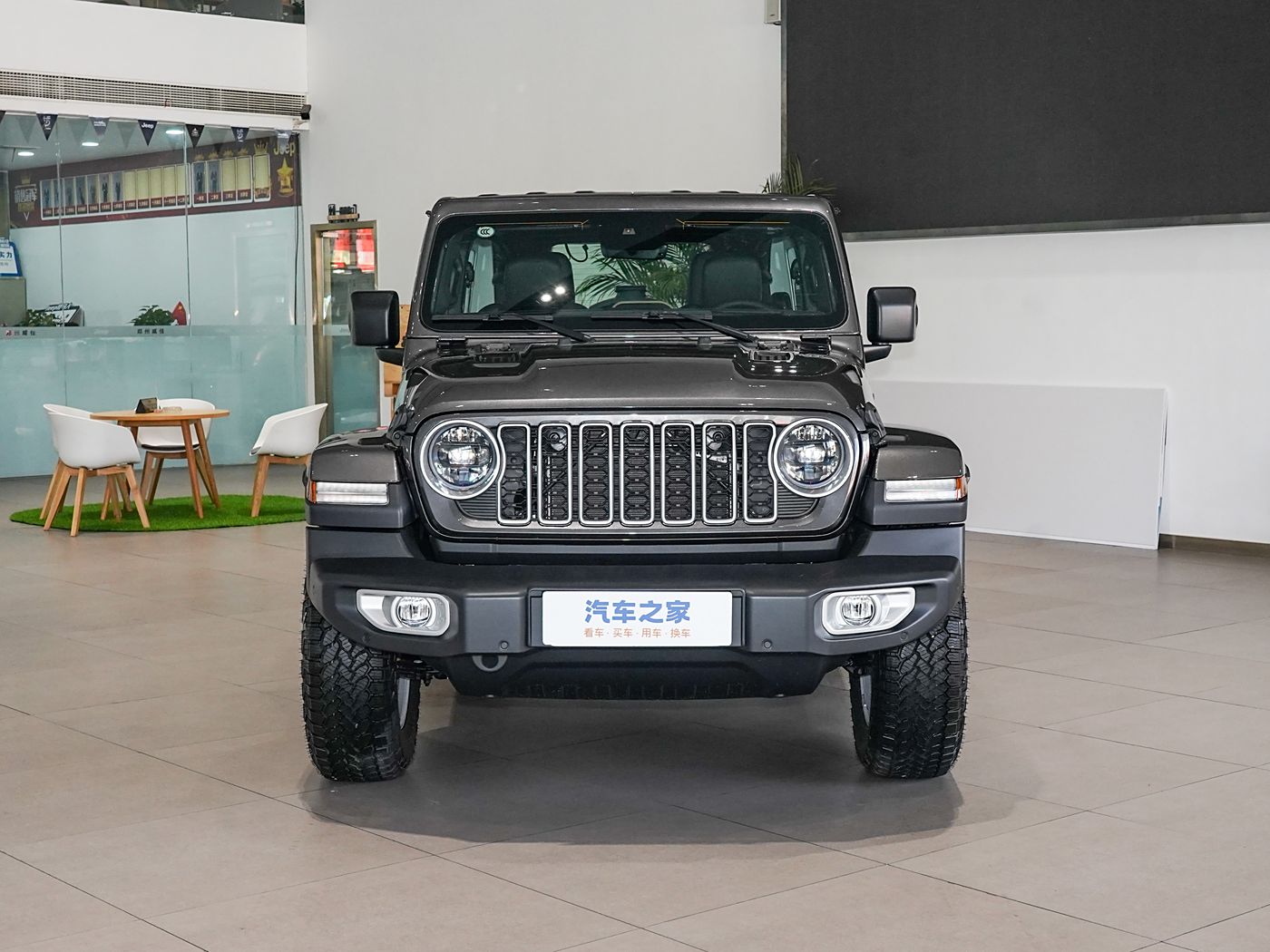 Jeep牧马人2025款 2.0T 侏罗纪世界探索版-FOB宁波，最小起订量：3-4 件（一个40 英尺高柜集装箱）（可混合包装），新车,油车