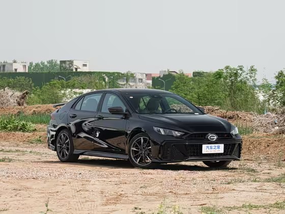 影豹 2024款 270T DCT 影豹R-Style版-FOB宁波，最小起订量：3-4 件（一个40 英尺高柜集装箱）（可混合包装），新车