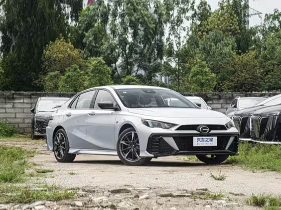 影豹-2025款-270T-DCT-影豹R-Style劲享版-FOB宁波，最小起订量：3-4 件（一个40 英尺高柜集装箱）（可混合包装），新车