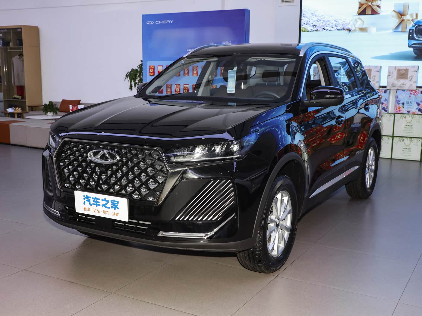 瑞虎7 2025款 汽油 卓越版1.5T 手动舒适版 FOB宁波，最小起订量：3-4 件（一个40 英尺高柜集装箱）（可混合包装），新车