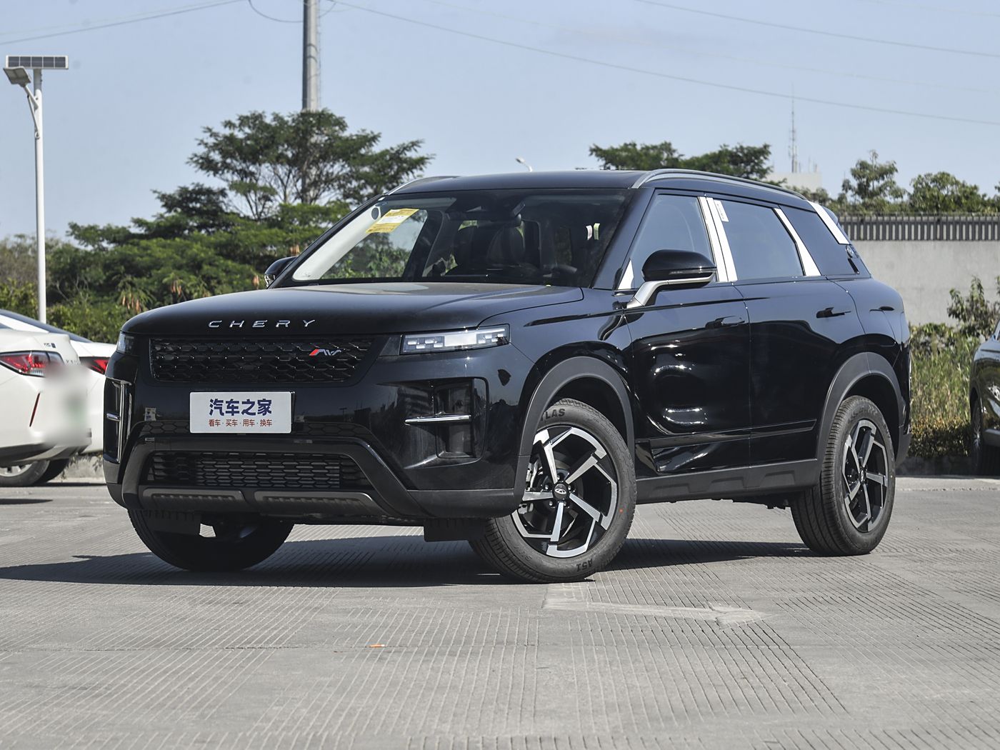 瑞虎7 2025款 汽油 高能版1.6T 劲两驱版 FOB宁波，最小起订量：3-4 件（一个40 英尺高柜集装箱）（可混合包装），新车