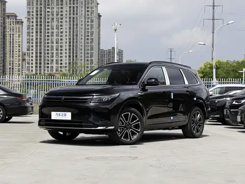 问界M7-2024款-1T 智驾后驱Pro版-5座FOB宁波，最小起订量：3-4 件（一个40 英尺高柜集装箱）（可混合包装），新车