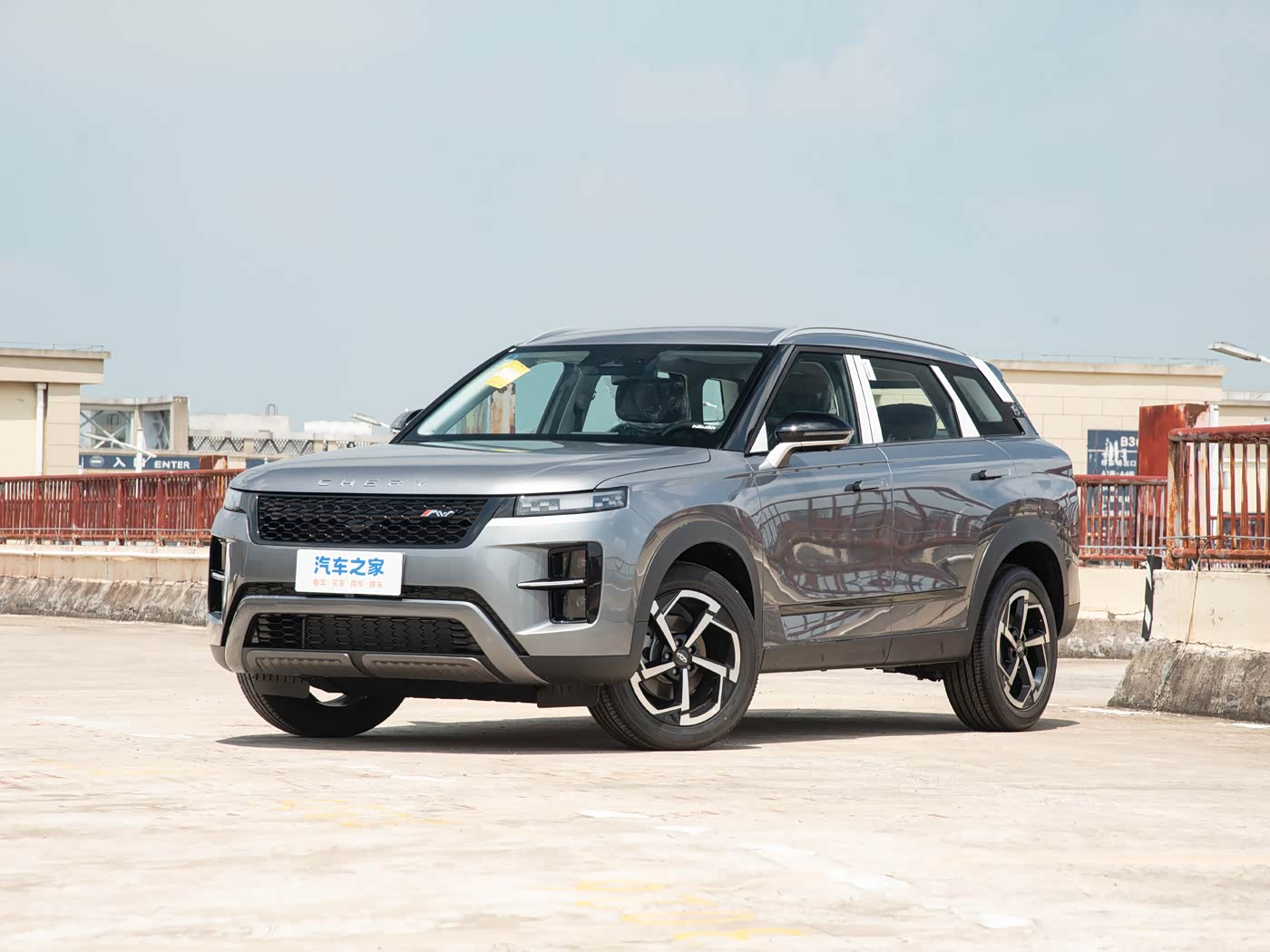 瑞虎7 2025款 汽油 高能版1.5T 驰两驱版 FOB宁波，最小起订量：3-4 件（一个40 英尺高柜集装箱）（可混合包装），新车