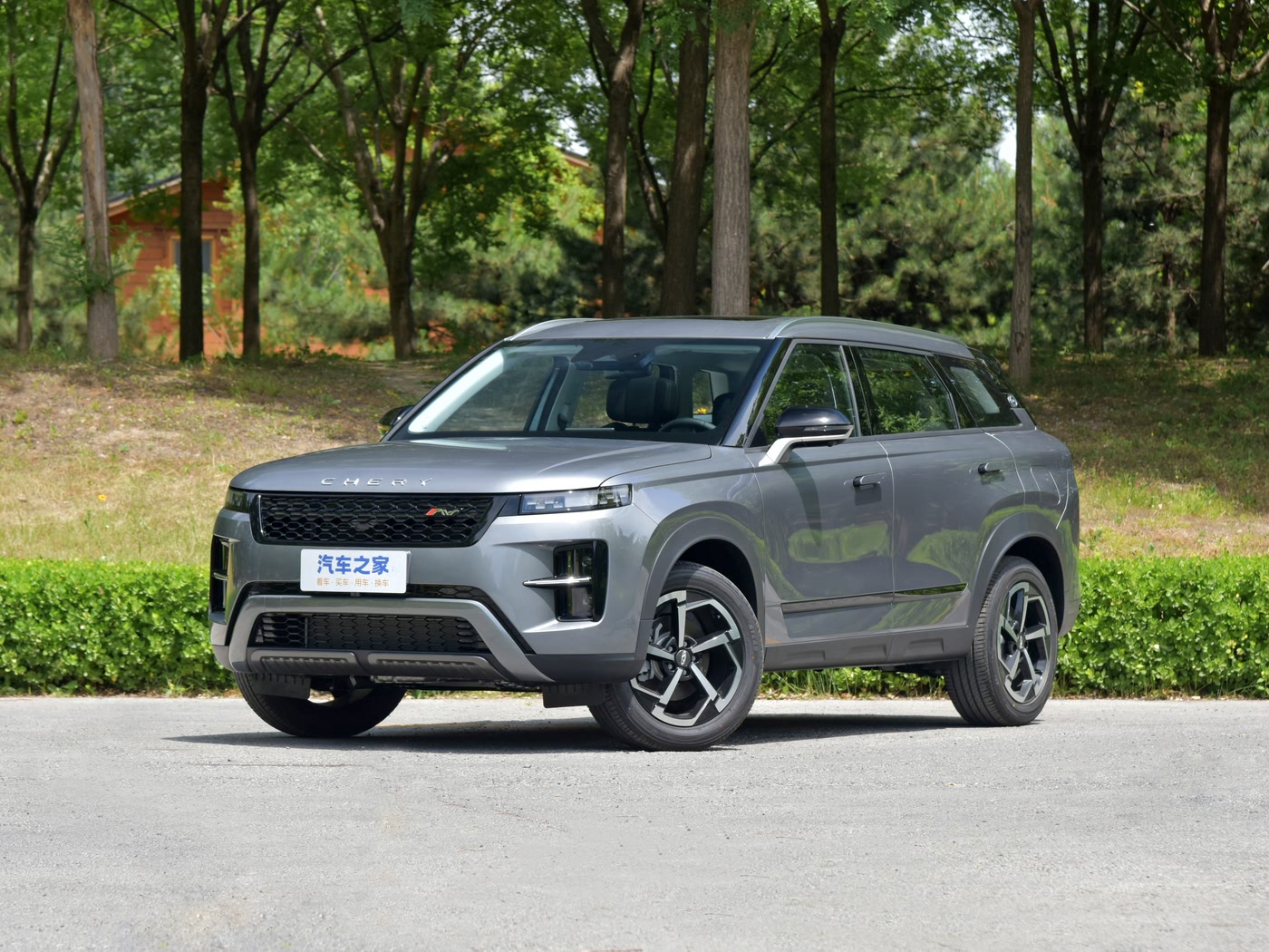 瑞虎7 2025款 汽油 高能版1.5T 劲两驱版 FOB宁波，最小起订量：3-4 件（一个40 英尺高柜集装箱）（可混合包装），新车