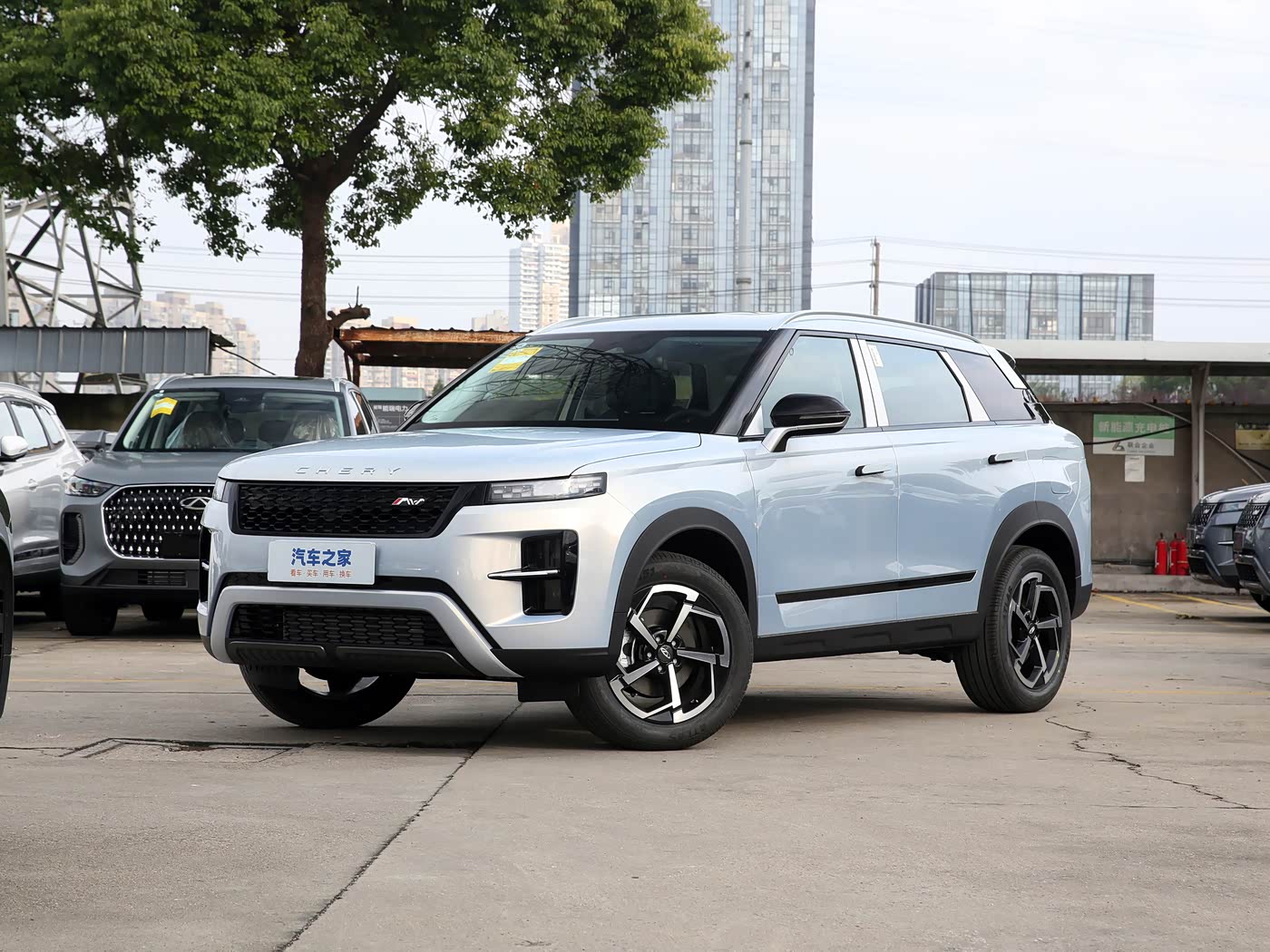 瑞虎7 2025款 汽油 高能版1.6T 劲两驱版 FOB宁波，最小起订量：3-4 件（一个40 英尺高柜集装箱）（可混合包装），新车