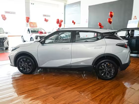 传祺GS3 2023款 影速 270T 劲取版 FOB宁波，最小起订量：3-4 件（一个40 英尺高柜集装箱）（可混合包装），新车