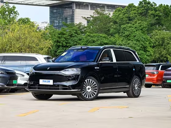 问界M9-2025款-增程-Max版-52kWh-5座版FOB宁波，最小起订量：3-4件（一个40英尺高柜集装箱）（可混合包装），新车