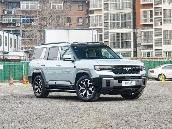 豹8 2025款 智勇豪华版 7座 FOB宁波，最小起订量：3-4 件（一个40 英尺高柜集装箱）（可混合包装），新车