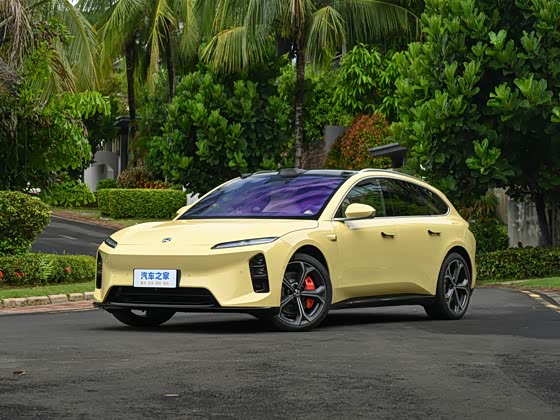 蔚来ET5T 2025款 75kWh Touring FOB宁波，最小起订量：3-4 件（一个40 英尺高柜集装箱）（可混合包装），新车,纯电动