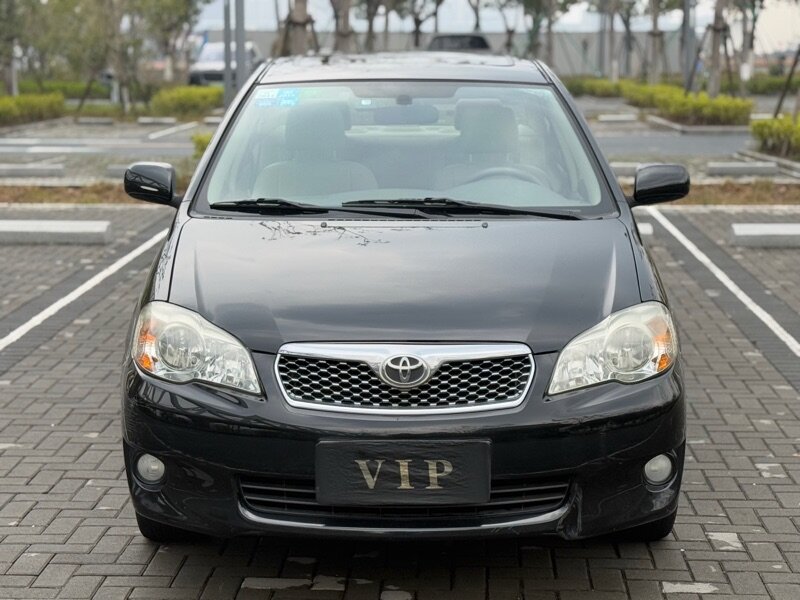 Toyota Corolla 2011 Corolla 1.6AT luxury FOB Ningbo, minimum order quantity: 3-4 pieces (a 40-foot container) (mixed packaging), used cars, gasoline