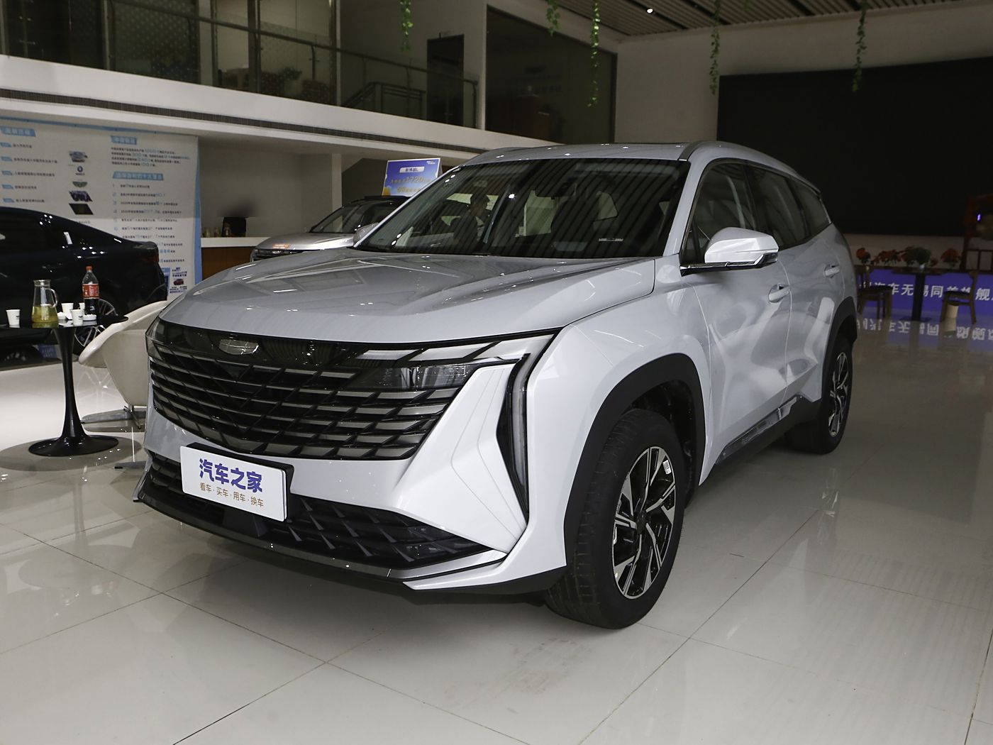 吉利汽车博越L2024款 1.5TD DCT龙腾版-FOB宁波，最小起订量：3-4 件（一个40 英尺高柜集装箱）（可混合包装），新车 油车