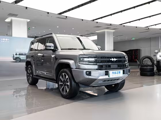 豹5 2025款 天神智驾Ultra版 FOB宁波，最小起订量：3-4 件（一个40 英尺高柜集装箱）（可混合包装），新车