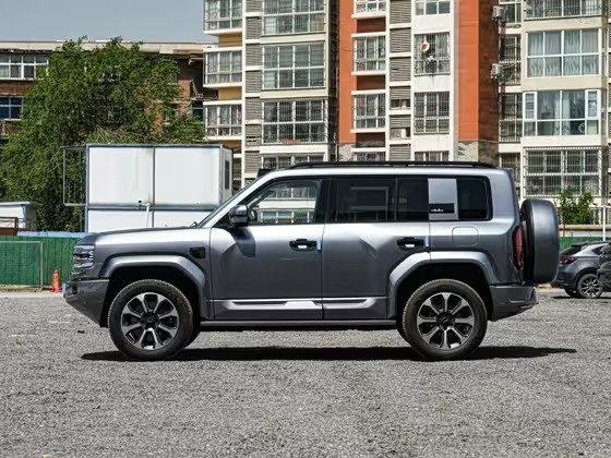 豹5 2025款 云辇激光乾崑智驾版 FOB宁波，最小起订量：3-4 件（一个40 英尺高柜集装箱）（可混合包装），新车