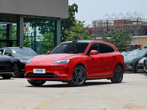 问界M5-2024款-增程-Max-后驱高阶智驾版FOB宁波，最小起订量：3-4件（一个40英尺高柜集装箱）（可混合包装），新车