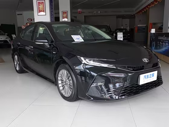 凯美瑞 2024款 双擎 2.0HGVP 豪华版 FOB宁波，最小起订量：3-4 件（一个40 英尺高柜集装箱）（可混合包装），新车