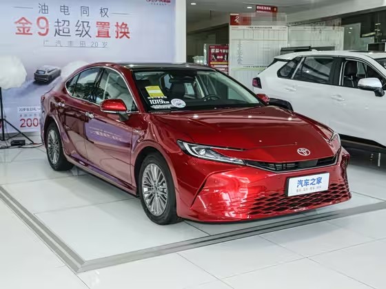 凯美瑞 2024款 双擎 2.0HG 尊贵版 FOB宁波，最小起订量：3-4 件（一个40 英尺高柜集装箱）（可混合包装），新车