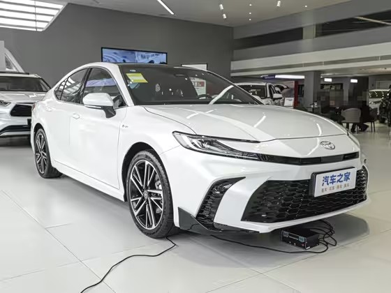 凯美瑞 2024款 双擎 2.0HS 运动版 FOB宁波，最小起订量：3-4 件（一个40 英尺高柜集装箱）（可混合包装），新车