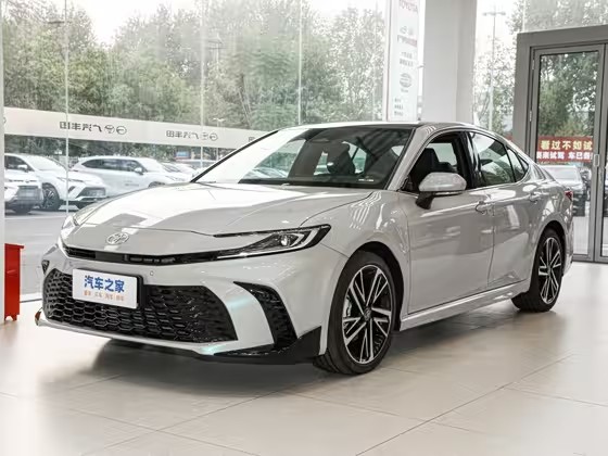 凯美瑞 2024款 2.0S 运动版 FOB宁波，最小起订量：3-4 件（一个40 英尺高柜集装箱）（可混合包装），新车