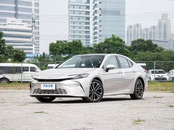 Camry 2024 dual-engine 2.5HXS Sports Plus FOB Ningbo, minimum order quantity: 3-4 pieces (a 40-foot container) (mixed packaging), new car