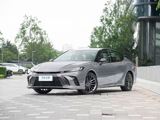 凯美瑞 2024款 双擎 2.5HXS 运动Plus版 FOB宁波，最小起订量：3-4 件（一个40 英尺高柜集装箱）（可混合包装），新车