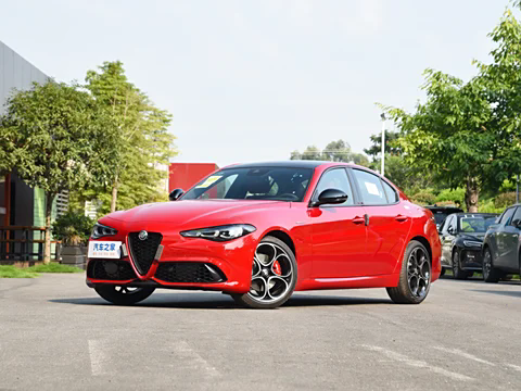 朱丽叶-2023款-2.0T-280HP-赛道版FOB宁波，最小起订量：3-4件（一个40英尺高柜集装箱）（可混合包装），新车