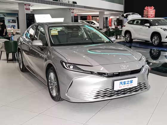 凯美瑞 2026款 双擎 2.0HGVP 豪华版 FOB宁波，最小起订量：3-4 件（一个40 英尺高柜集装箱）（可混合包装），新车