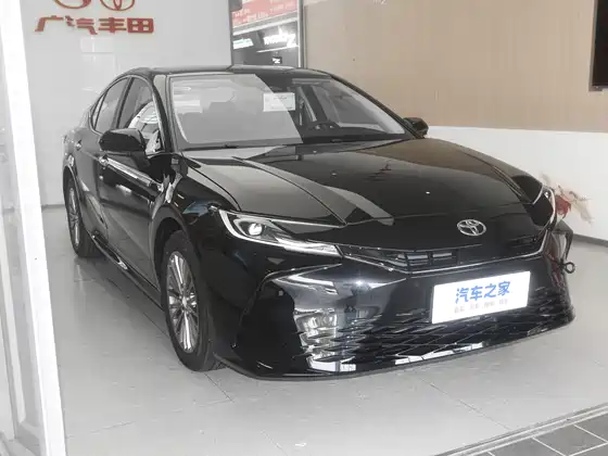 凯美瑞 2026款 2.0G 尊贵版 FOB宁波，最小起订量：3-4 件（一个40 英尺高柜集装箱）（可混合包装），新车