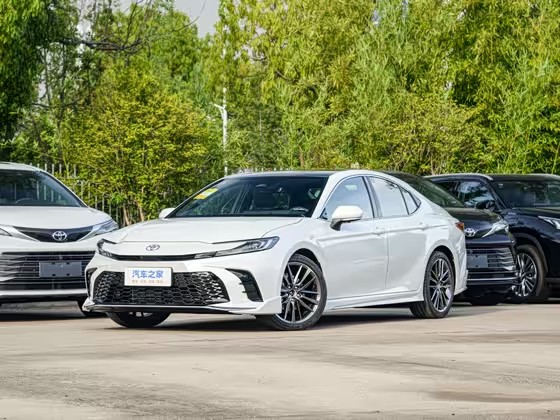 凯美瑞 2026款 双擎 2.5HXS 运动Plus版 FOB宁波，最小起订量：3-4 件（一个40 英尺高柜集装箱）（可混合包装），新车