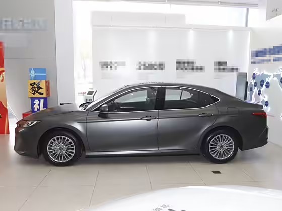 凯美瑞 2025款 双擎 2.0HG 光辉版 FOB宁波，最小起订量：3-4 件（一个40 英尺高柜集装箱）（可混合包装），新车