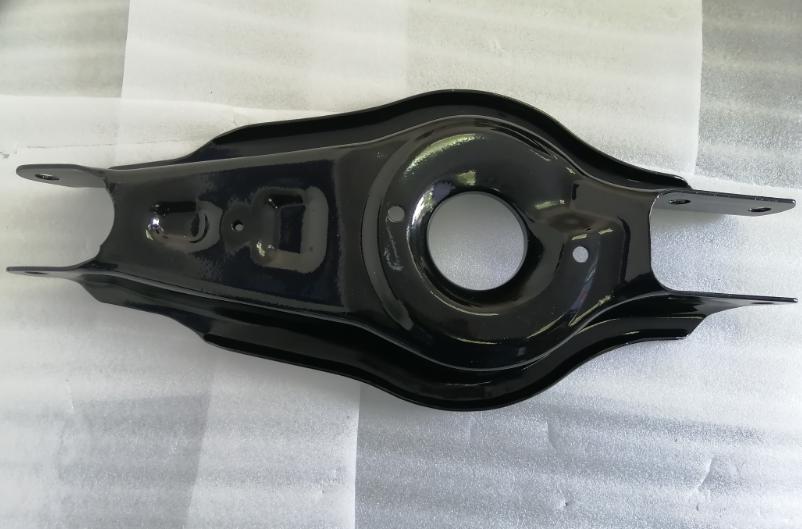 后下托臂左/右 1044451-00-F