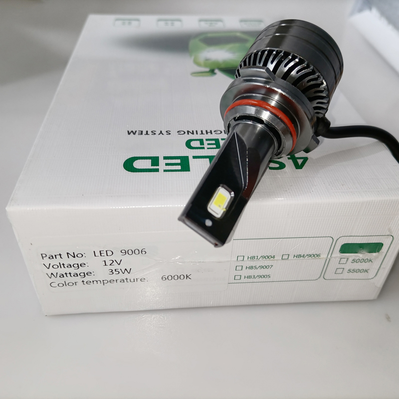 OE:9006 12V 55W 6000K 高亮度 LED 汽车前照灯灯泡 LED 灯管