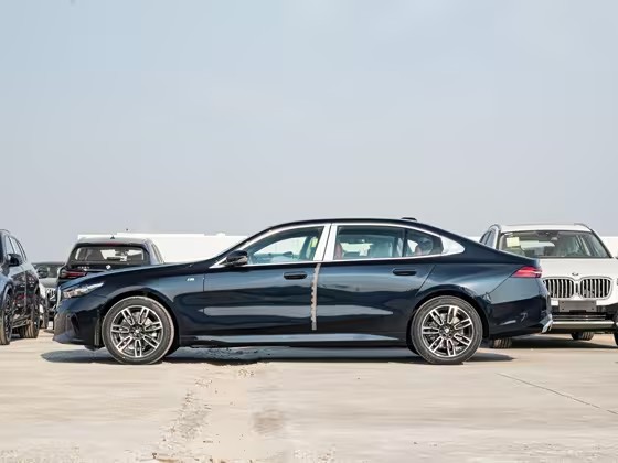 1755835117666052.jpg 560x420_c42_autohomecar__ChxoHmeH_duAZa9YACWYlsKbdo4888.jpg