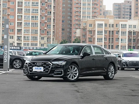奥迪A6L-2024款-45-TFSI-臻选动感型FOB宁波，最小起订量：3-4件（一个40英尺高柜集装箱）（可混合包装），二手车，汽油车