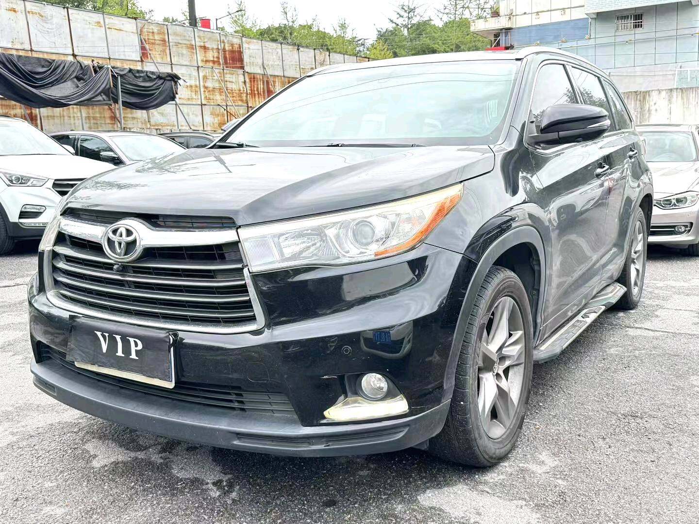 汉兰达 2017款 2.0T 四驱豪华版 7座 汽油  FOB宁波，最小起订量：3-4 件（一个40 英尺高柜集装箱）（可混合包装），二手车