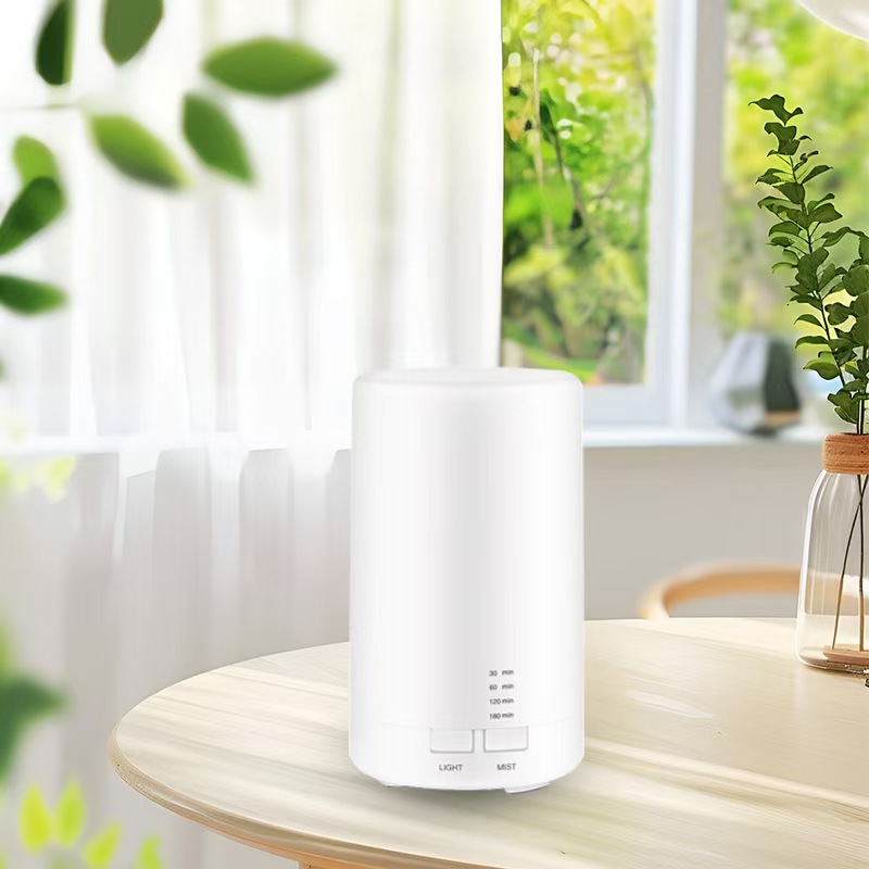 USB small creative aromatherapy humidifier 70ml ultrasonic Home Office mini automatic aromatherapy machine