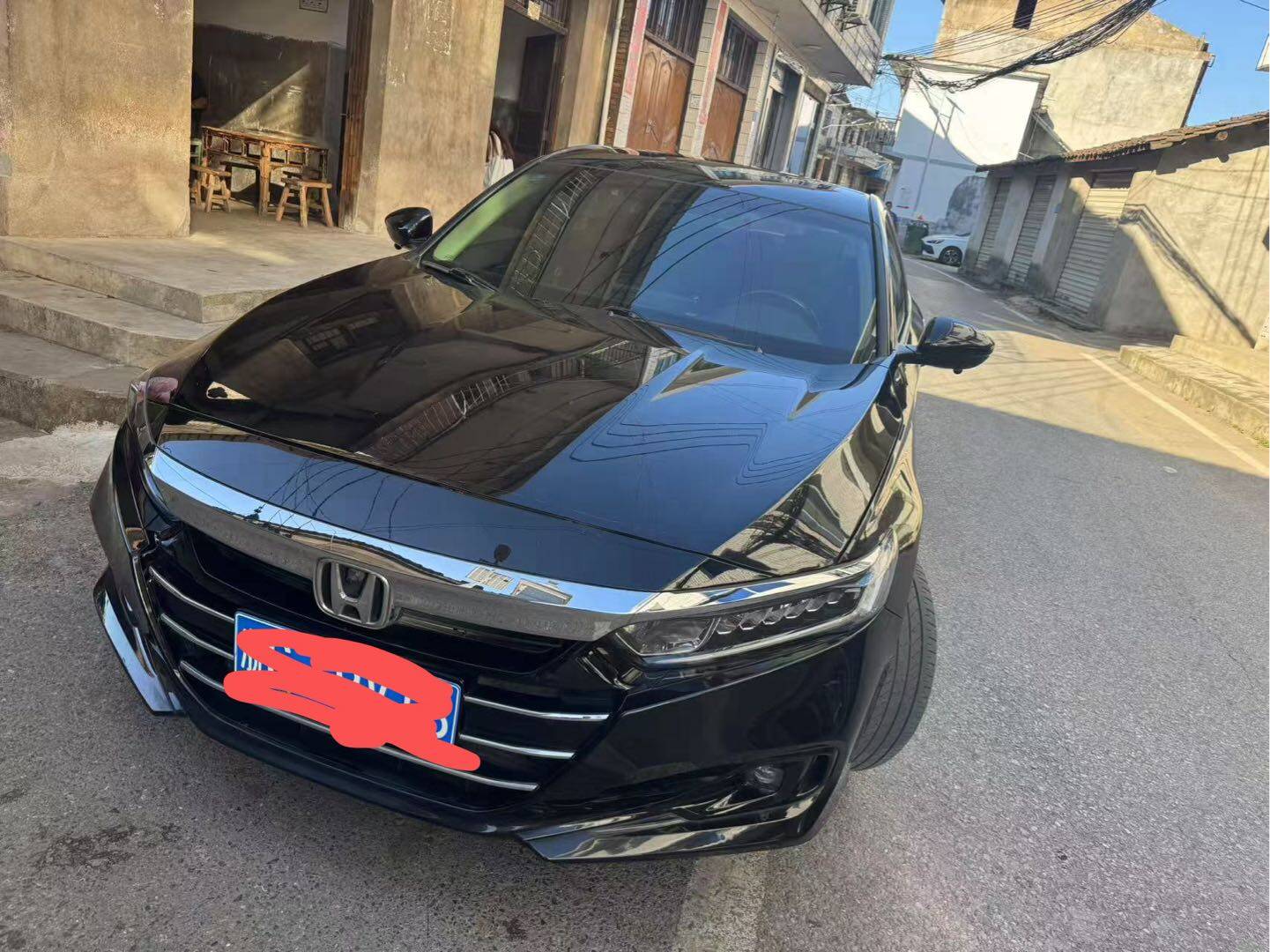 雅阁 2022款 260TURBO豪华版 汽油 FOB宁波，最小起订量：3-4 件（一个40 英尺高柜集装箱）（可混合包装），二手车