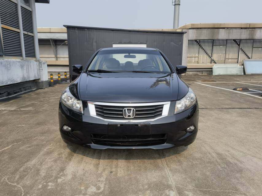 雅阁 2010款 2.4L 百万纪念版 汽油 FOB宁波，最小起订量：3-4 件（一个40 英尺高柜集装箱）（可混合包装），二手车