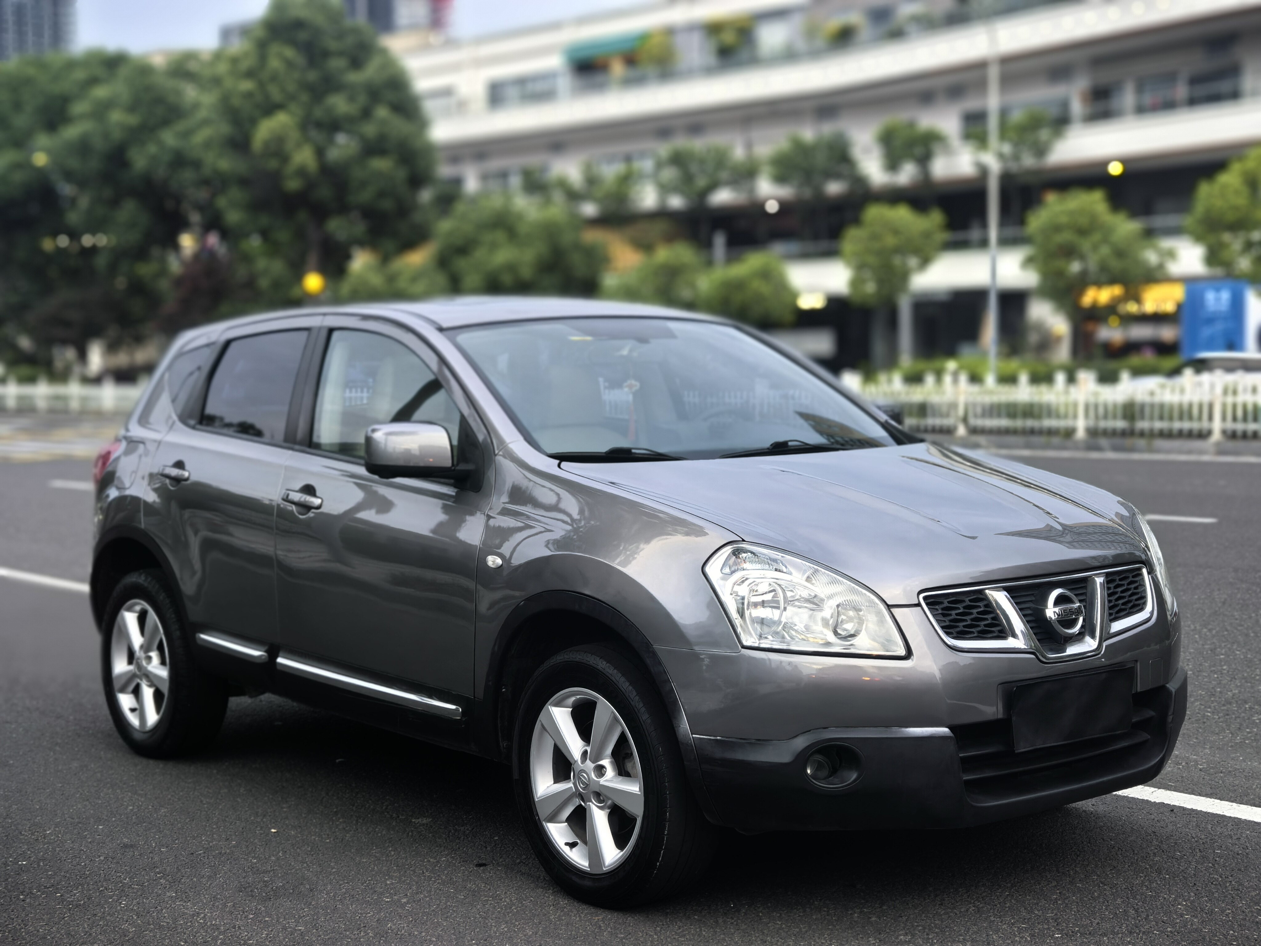 逍客 2012款 2.0XV 雷CVT 2WD 汽油 FOB宁波，最小起订量：3-4 件（一个40 英尺高柜集装箱）（可混合包装），二手车