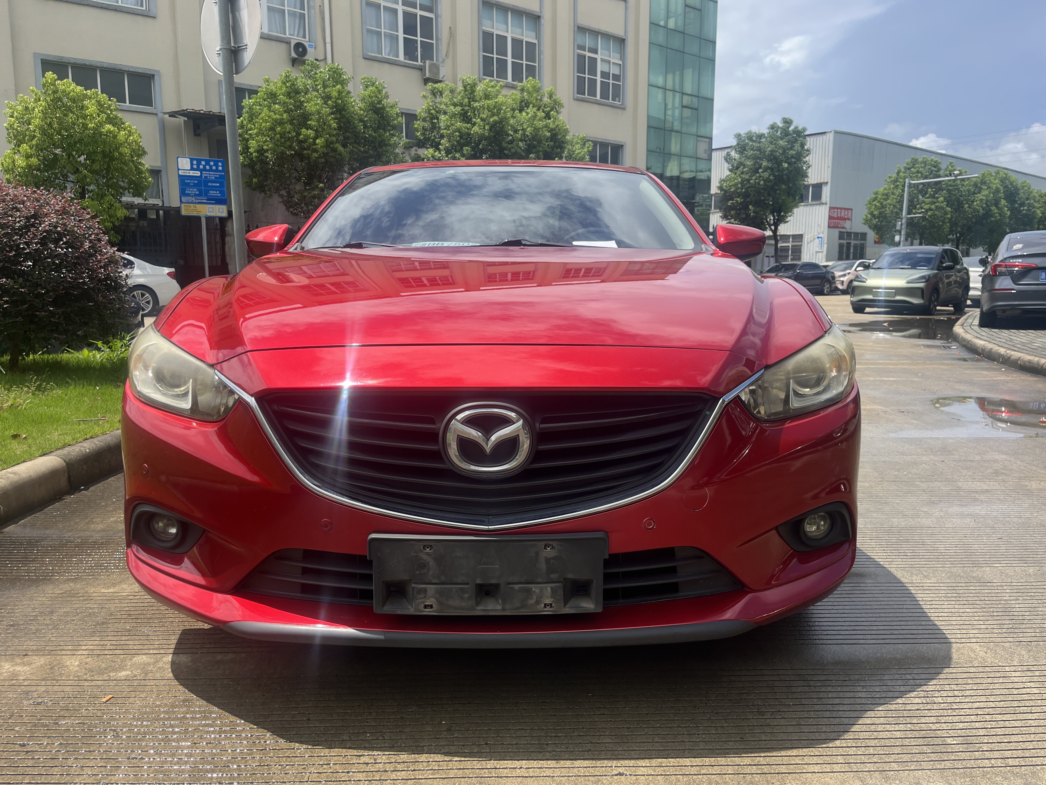 阿特兹 2015款 2.0L 蓝天尊贵版 汽油  FOB宁波，最小起订量：3-4 件（一个40 英尺高柜集装箱）（可混合包装），二手车