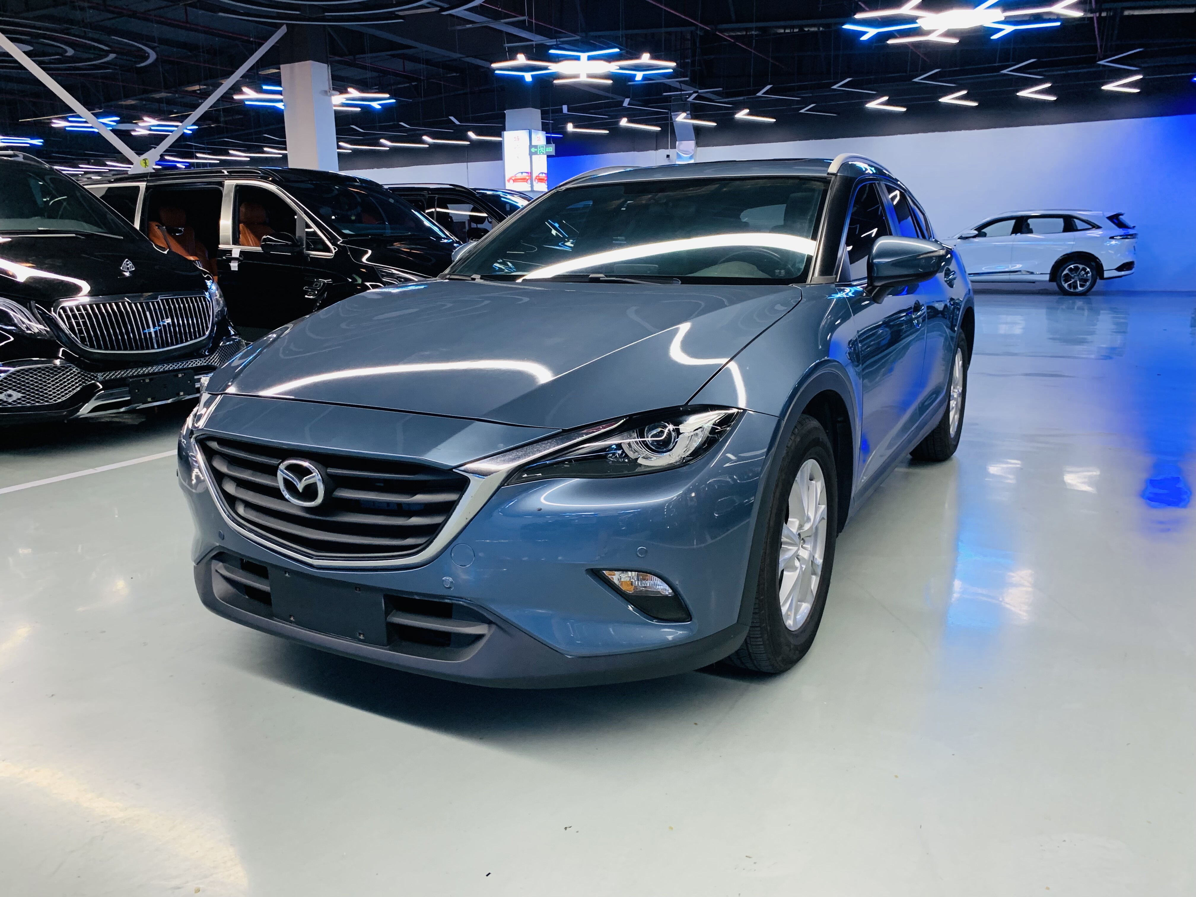 马自达CX-4 2018款 2.0L自动两驱蓝天探索版 国V 汽油 FOB宁波，最小起订量：3-4 件（一个40 英尺高柜集装箱）（可混合包装），二手车